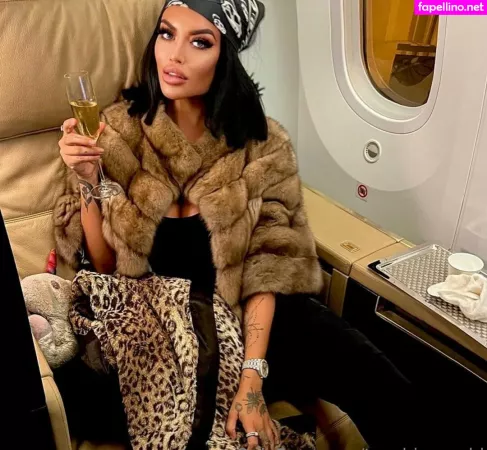 Toochis World OnlyFans Thumbnail #8TpXIrcHlM