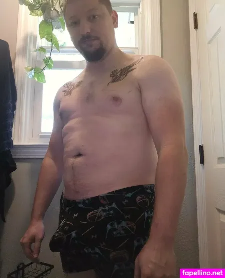 Toolbeltsanddadbods OnlyFans Thumbnail #xyhDtGKDY8