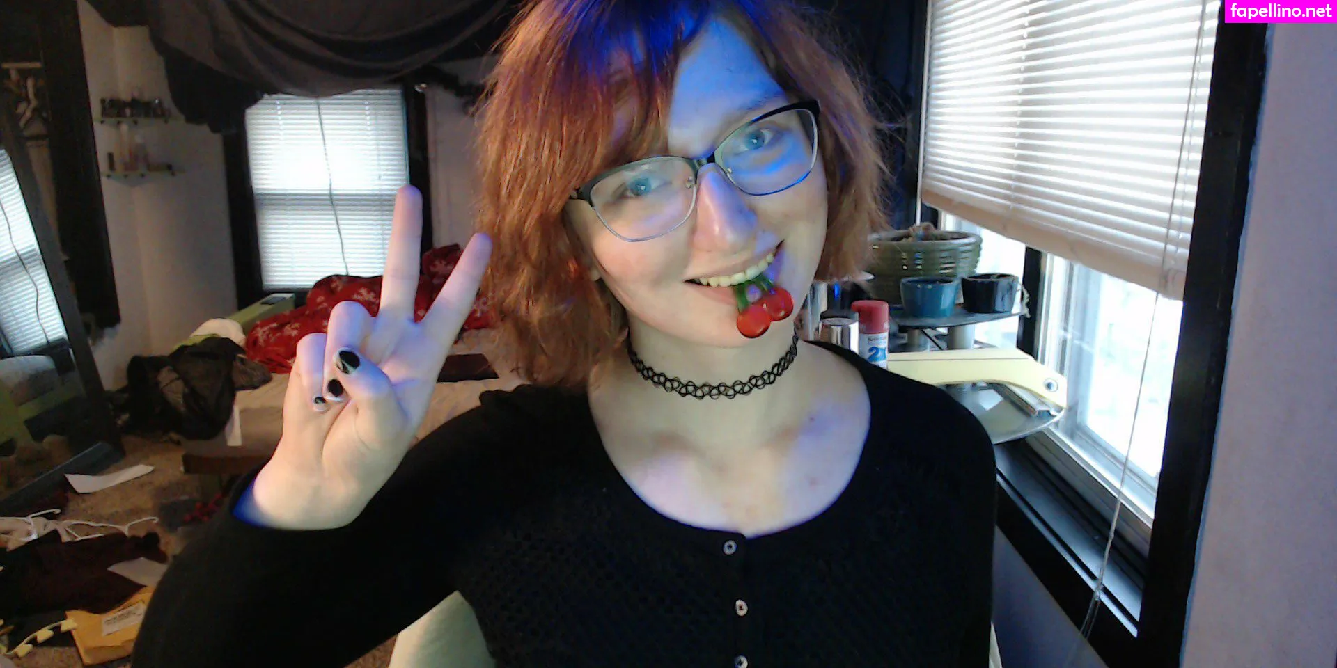 Mumblingmeadows, peopleonlylike Nude Leaked OnlyFans Photo #wwKe1c6qvg