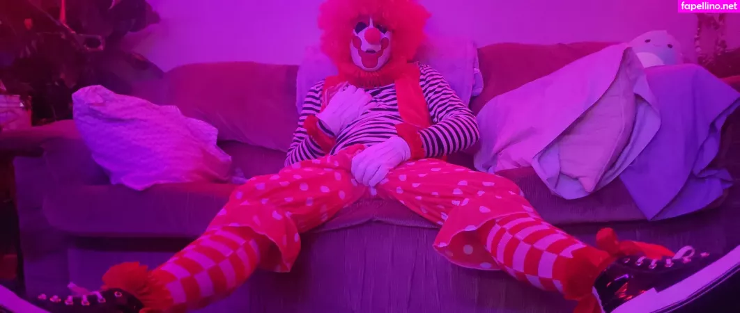 Toony Clown OnlyFans Thumbnail #2QaDWxhKE8