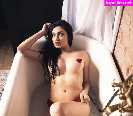 Toosexyashley OnlyFans Thumbnail #4iTNvZ9pLw