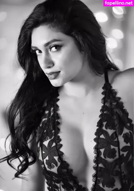 Toosexyashley OnlyFans Thumbnail #fbh7aiO2V2