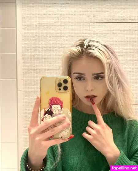 Toosy Girl Main Profile Photo