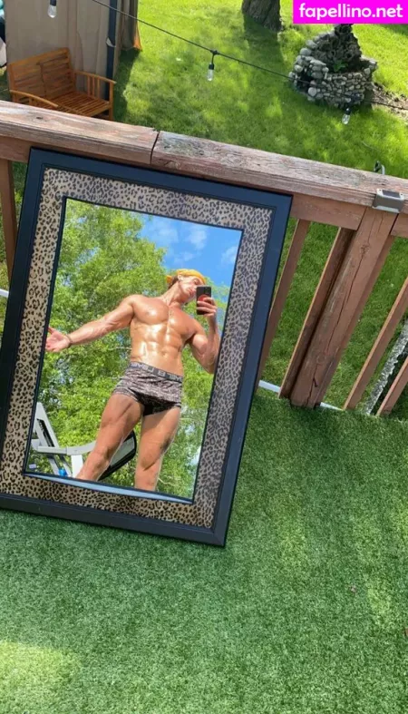 Tooturntuncensored OnlyFans Thumbnail #cKtyFnZyGA