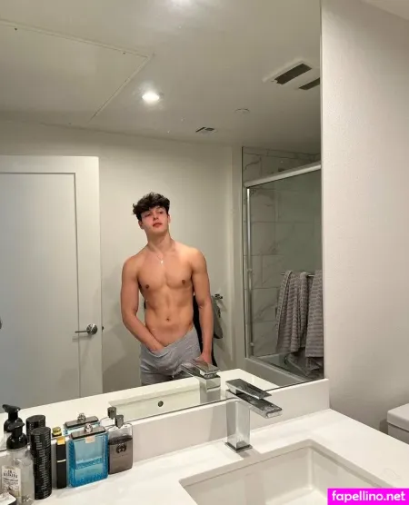 Topdog410 OnlyFans Thumbnail #qeYtW8gPfR