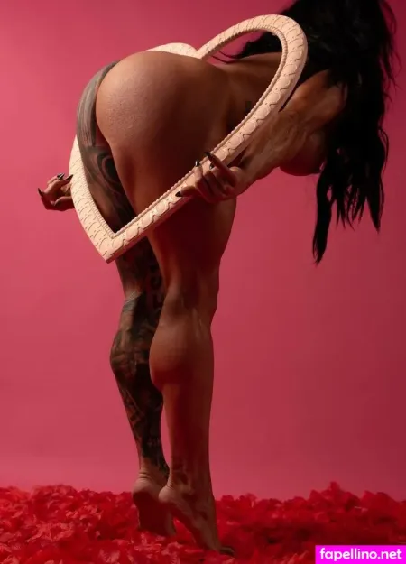 Tori Beaumont OnlyFans Thumbnail #4tNvlnZAEC