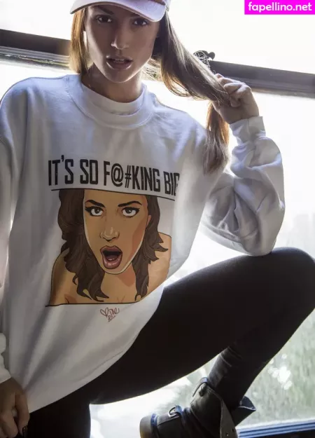 Tori Black OnlyFans Thumbnail #NCxdDJYJGn