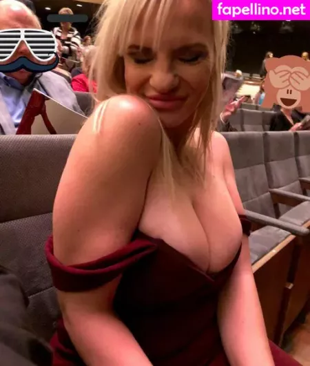 Tori Hendricz OnlyFans Thumbnail #7lIikTyKr2
