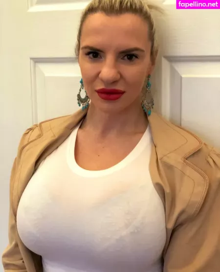 Tori Hendricz OnlyFans Thumbnail #Ar3ToQfQqr