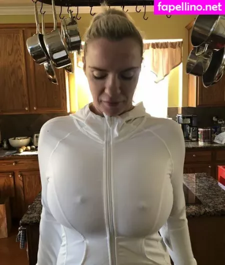 Tori Hendricz OnlyFans Thumbnail #PNdVcE2ixm