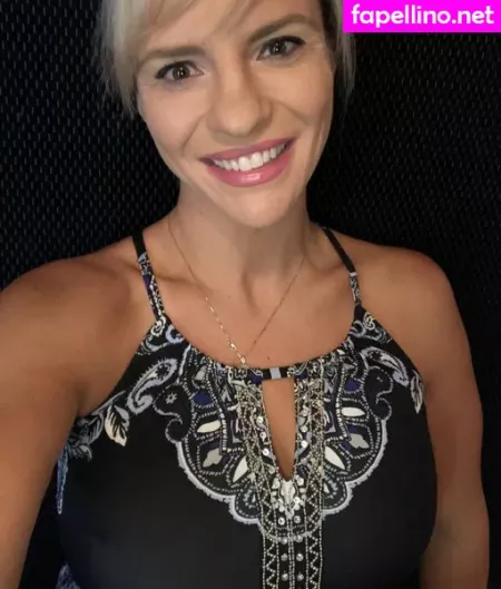 Tori Hendricz OnlyFans Thumbnail #eM2wlWcDzg