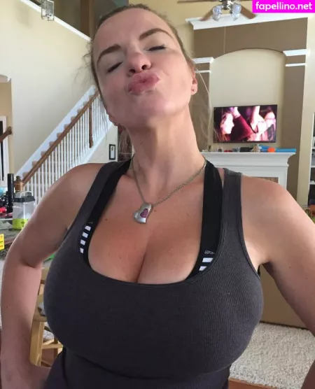 Tori Hendricz OnlyFans Thumbnail #kU52ObfjYX