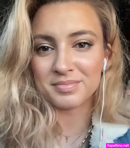 Tori Kelly OnlyFans Thumbnail #eZNgKyHUAe