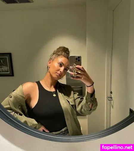 Tori Kelly OnlyFans Thumbnail #wMG8t1PPm9