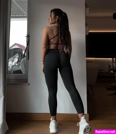 Tori Victoria OnlyFans Thumbnail #Y4PNNrQV4J