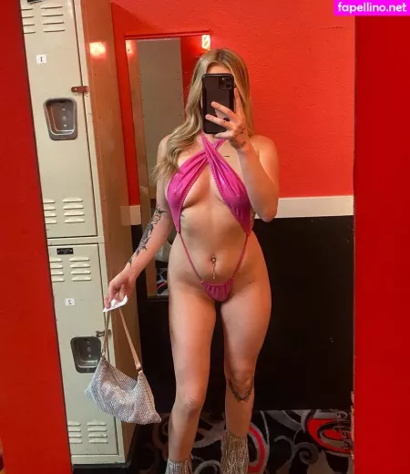 Tori2toxic OnlyFans Thumbnail #3q78hL75xz