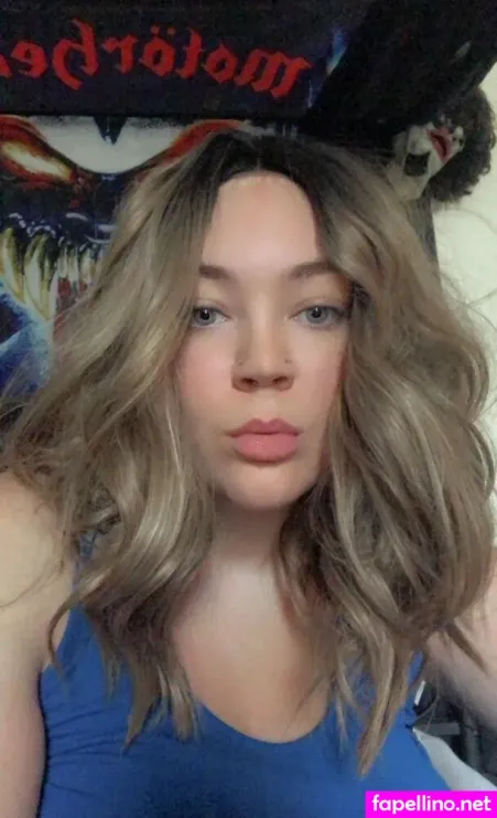 Toripleaseshutup OnlyFans Thumbnail #NFKLoe0HQa