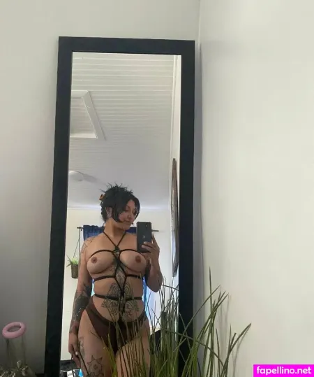 Tornxtoxpieces Main Profile Photo