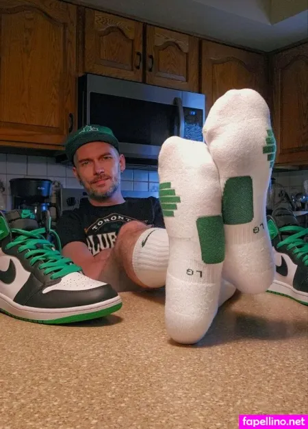 Torontosocksean Main Profile Photo