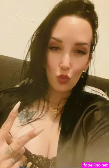 Torturedoll666 OnlyFans Thumbnail #3Tbi3dDiCu