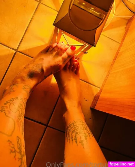 Torturedoll666 OnlyFans Thumbnail #vGbhkwM4Wb
