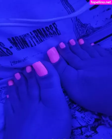 Toryfeet OnlyFans Thumbnail #5C9aYO7eIb
