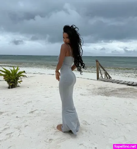 Tosyandra OnlyFans Thumbnail #ngnk6dBjNA