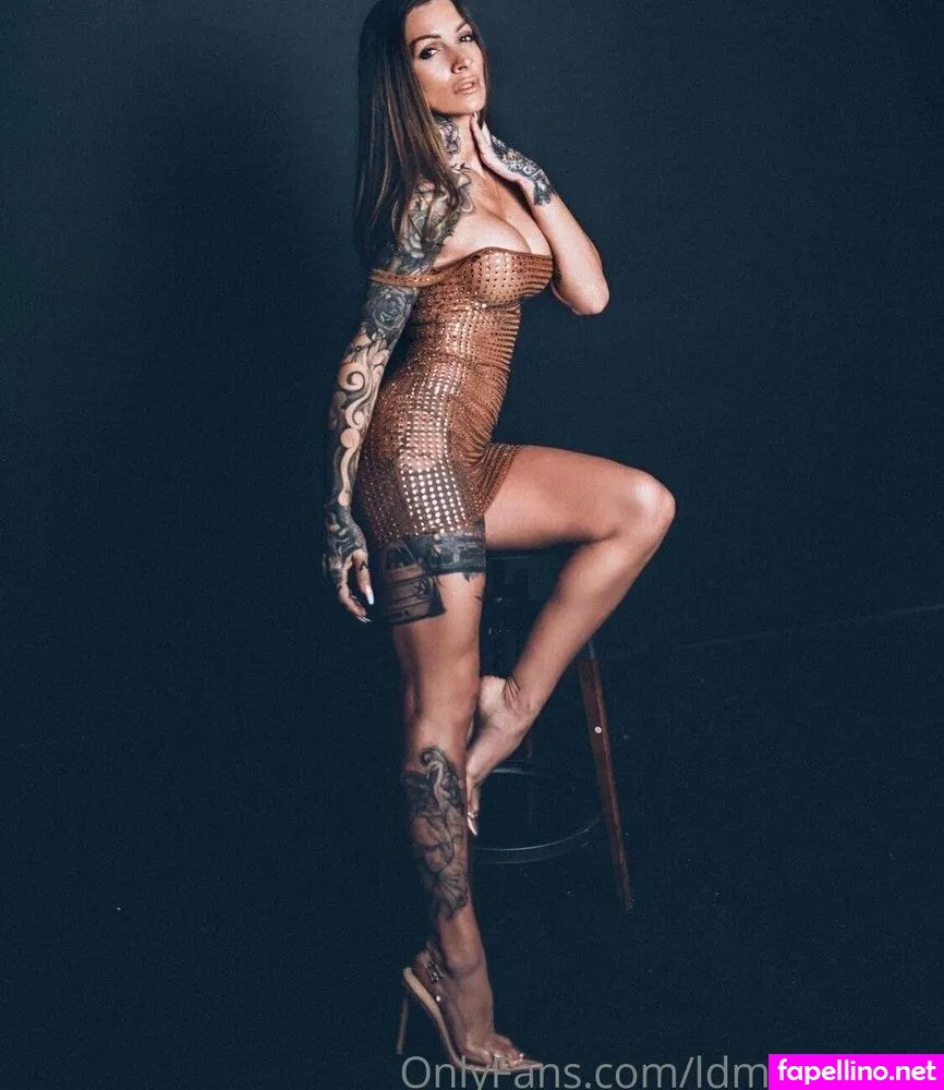 totallynot_ldm Nude Leaked OnlyFans Photo #8IS933QCz0