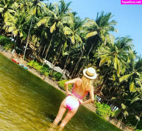 Tova Golan OnlyFans Thumbnail #fnzDKRN3Wh