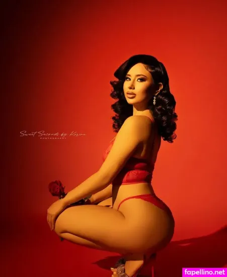 Tovaramber OnlyFans Thumbnail #2urrpNjcmA