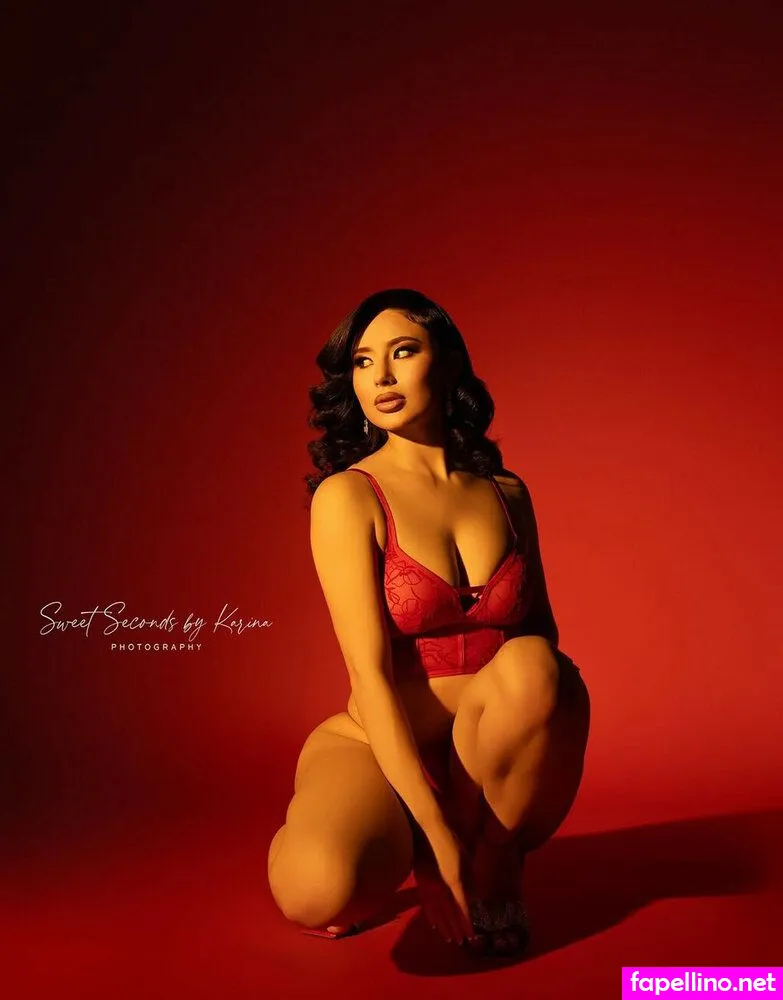 inkedamber, tovaramber Nude Leaked OnlyFans Photo #SkttbEFKTa