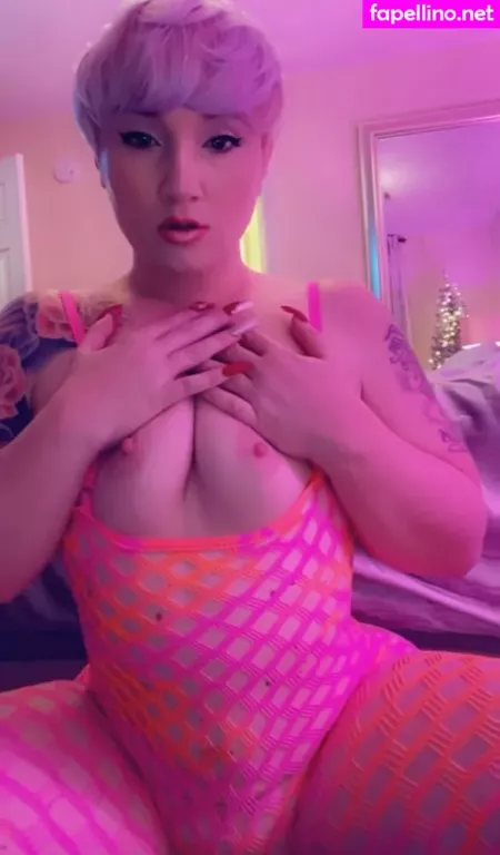 Toveyah 1 OnlyFans Thumbnail #Y1PgMTwLLT