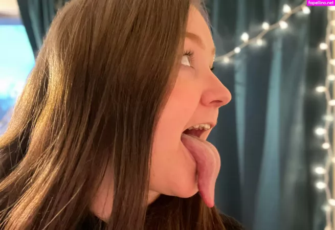 Toxicallietongue OnlyFans Thumbnail #9BDmEOJZNk