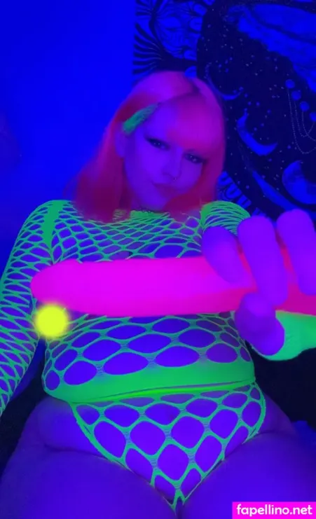 Toxicbaby413 OnlyFans Thumbnail #uWYBMWtDvw