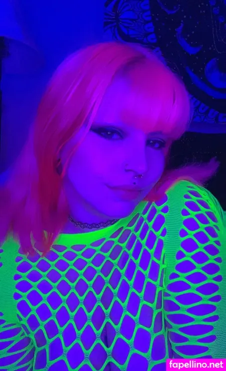 Toxicbaby413 OnlyFans Thumbnail #wOdtLKan02