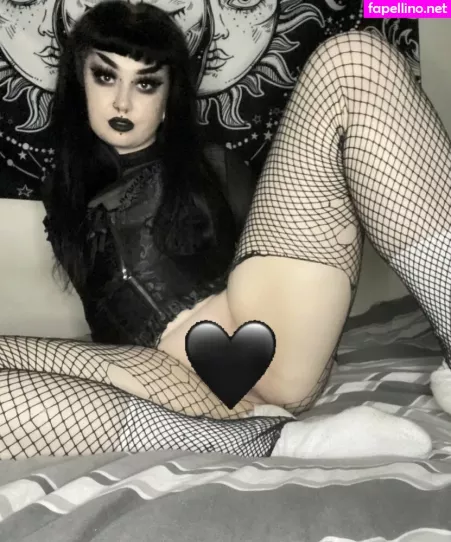 Toxicgothh OnlyFans Thumbnail #f5kCms7f7F