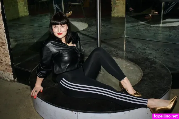Toyah Diebel OnlyFans Thumbnail #GehrEhUnMz