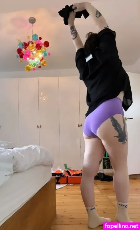Toyah Diebel OnlyFans Thumbnail #YsD2jbwwN0