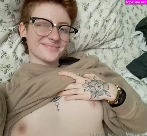 Tr33ivy OnlyFans Thumbnail #jJiJJYv1qI