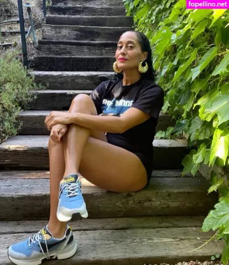 Tracee Ellis Ross OnlyFans Thumbnail #nbGzg8NwKI