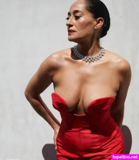 Traceeellisross OnlyFans Thumbnail #CHtJlmncmO