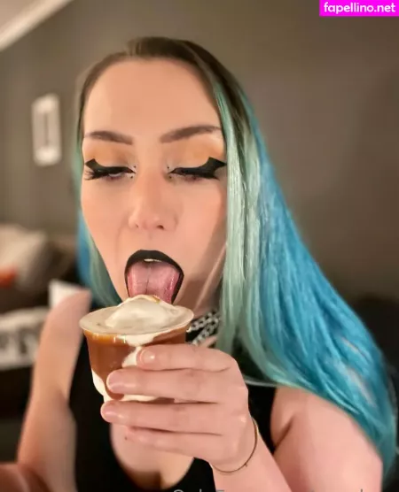 Traceless OnlyFans Thumbnail #e3XqLXzzeq