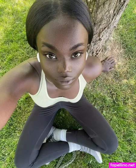 Trackbabe18 OnlyFans Thumbnail #rFf6AT34D1