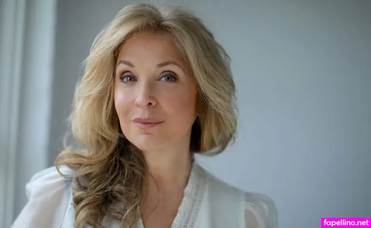 Tracy Ann Oberman OnlyFans Thumbnail #MpMPQXMDF0