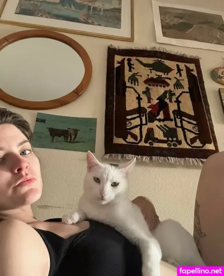 Traff1c Junky OnlyFans Thumbnail #9JSnwHlI0q