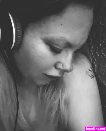 Tragic Angel OnlyFans Thumbnail #hJzXCy2ryl