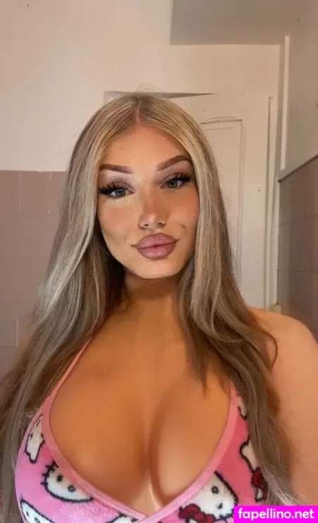 Trannyevaa OnlyFans Thumbnail #NqttGfe8ZW