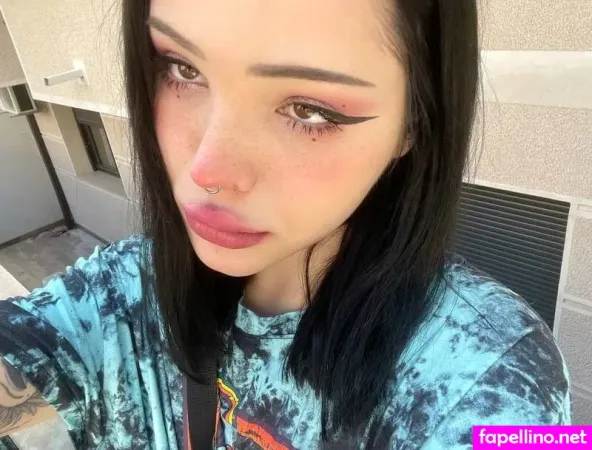Trans Girl Kate OnlyFans Thumbnail #O2RRS39Nz1