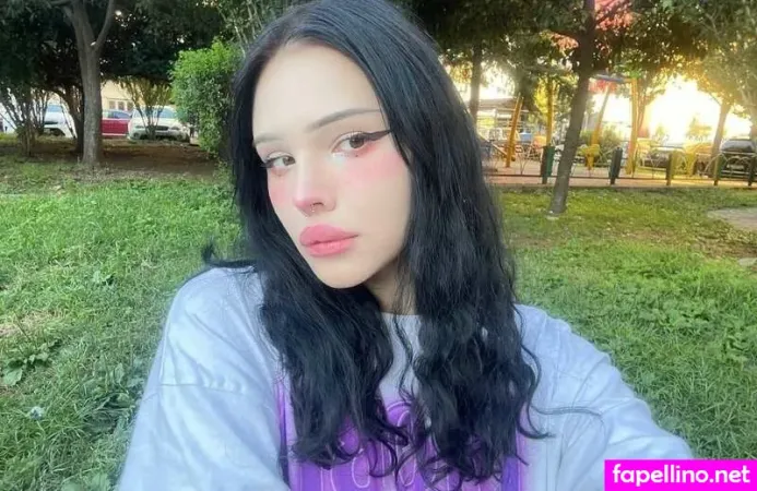 Trans Girl Kate OnlyFans Thumbnail #ZeQVTN8yLH