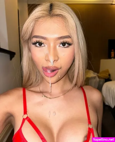 Trans Ladyboy Lily Main Profile Photo